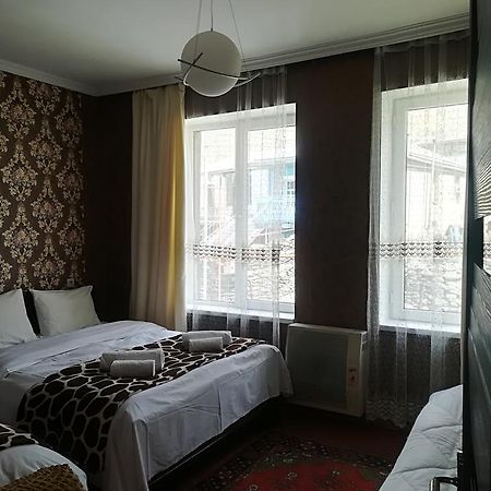 Nikoloz Guesthouse Kazbegi Εξωτερικό φωτογραφία