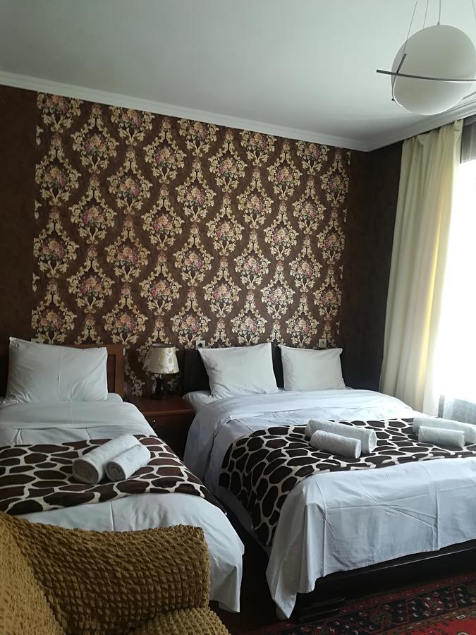 Nikoloz Guesthouse Kazbegi Εξωτερικό φωτογραφία