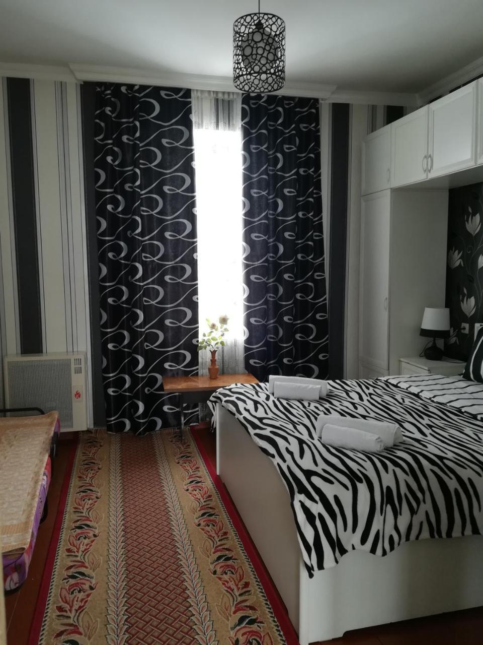 Nikoloz Guesthouse Kazbegi Εξωτερικό φωτογραφία